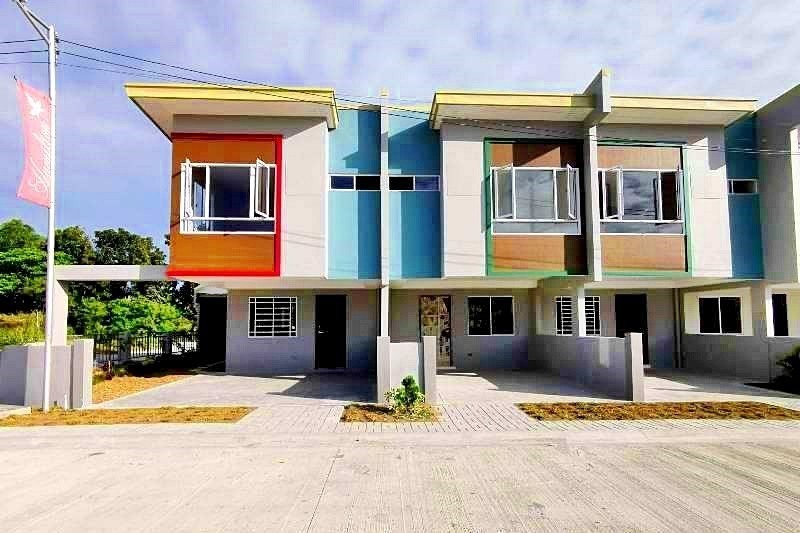 3 bedroom elegant 63sqm townhouse near Aguinaldo Highway Imus Cavite